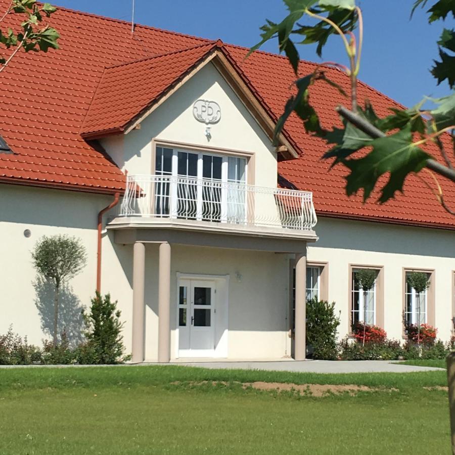 Pilawski Dwor Pilawa  Buitenkant foto